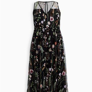 Maxi Mesh Embroidered Black Torrid Dress